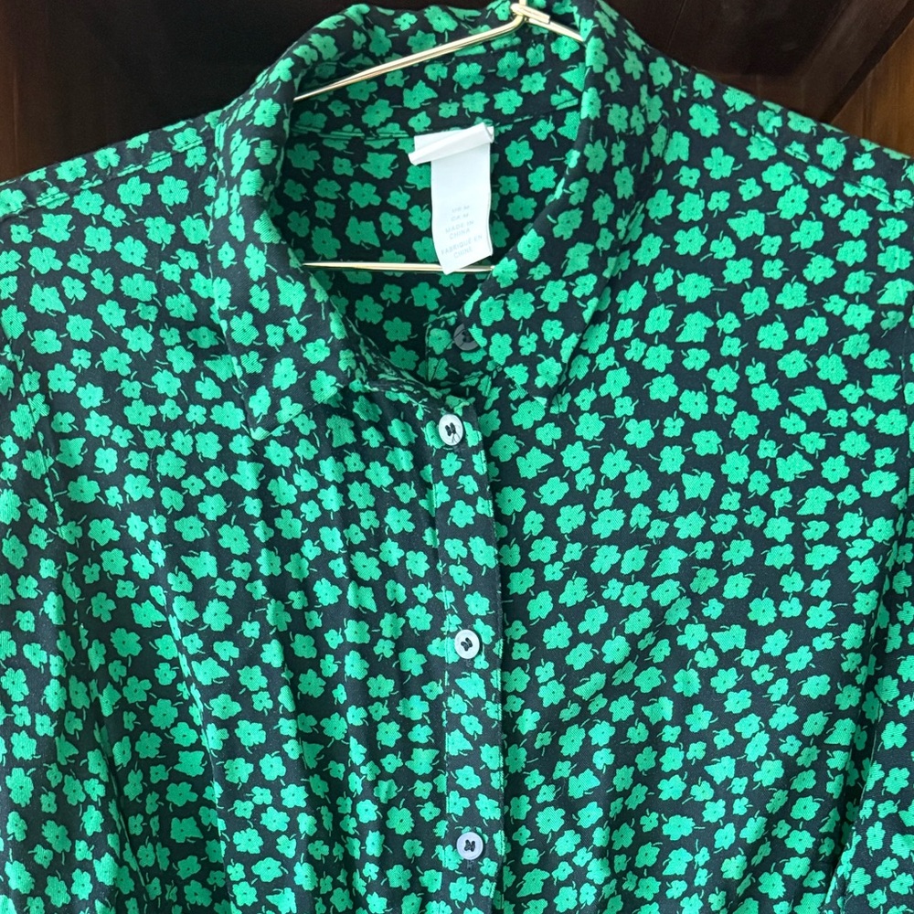 H&M collar neck button up dress - Picture 2 of 5